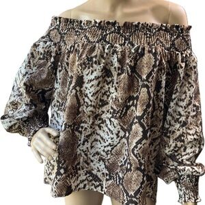 Off-Shoulder Snake Print Top